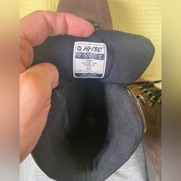 Hi-Tec Men's Altitude IV Waterproof Hiking Boot Size 11 - Picture 5 of 10